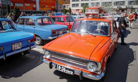 Russians divided over plans to reboot classic Soviet-era car ...