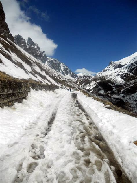 My first snow in Sikkim India - Tripoto