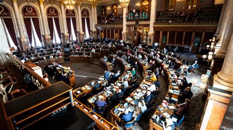 Iowa legislature: House passes plan to change area education agencies