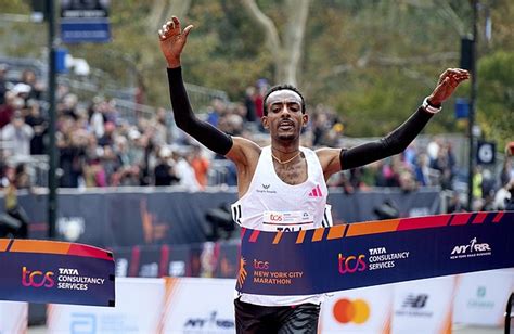 Tamirat Tola sets course record at New York City Marathon | Chattanooga ...