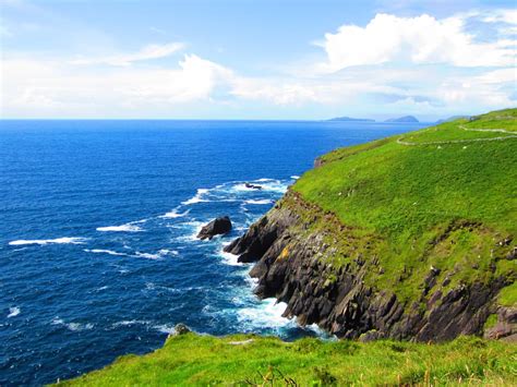 Driving Ireland's Breathtaking Dingle Peninsula | One Girl, Whole World