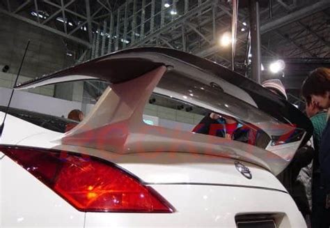 Nissan 350z ES Style Spoiler FRP - ROCKETZ AUTOSPORT