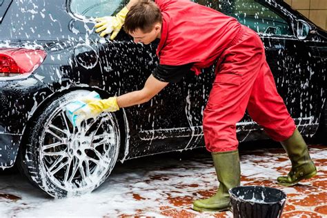 4 Tips for Starting a Mobile Car Wash Business From Scratch - 2024 Guide - WebSta.ME