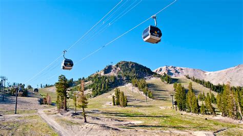 Mammoth Mountain Ski Resort: Find Mammoth Skiing & Ski Packages | Expedia