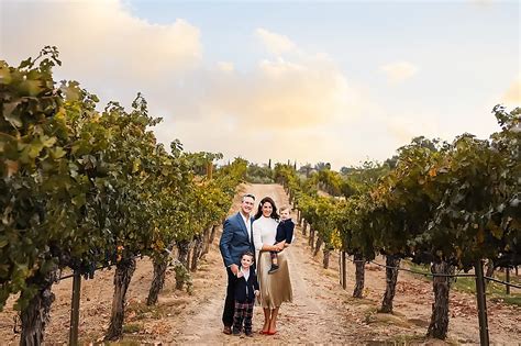 Top 5 Family Friendly Wineries in Temecula - lonibrookephotography.com