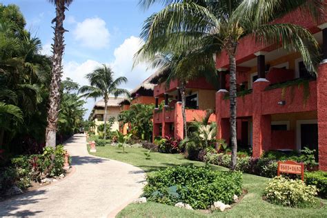 Iberostar Tucan and Quetzal: Family-Friendly Resorts on a Great Beach | Family friendly resorts ...