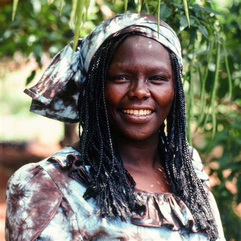 Wangari Maathai - Quotes, Death & Books