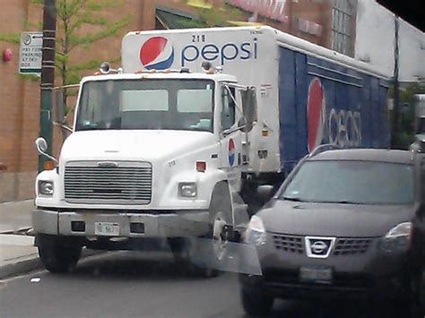 Freightliner Pepsi Delivery Truck | Pepsi Co. | Arvell Dorsey Jr. | Flickr