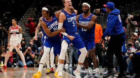 Luke Kennard Reacts to Clippers' 35-Point Comeback - Sports Illustrated LA Clippers News ...