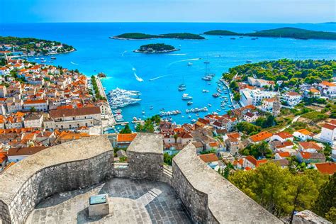 Isla de Hvar | Croacia | Turismo | Qué ver y hacer | Información llegar