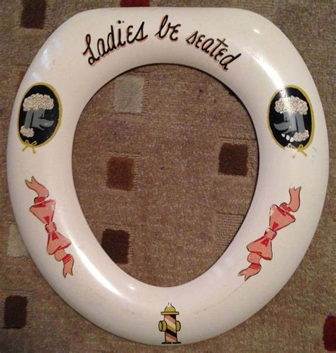 Dear John Hollywood Parisian poodle vintage toilet seat - Retro Renovation