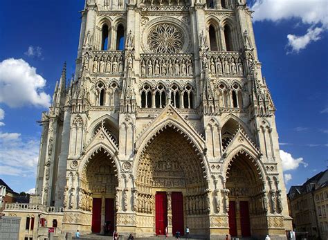 12 Top Tourist Attractions in Nord-Pas-de-Calais | PlanetWare