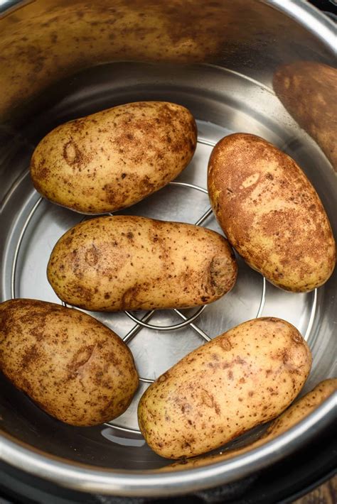 Russet Potatoes in the Instant Pot for cooking | Instant pot dinner recipes, Baked potato ...