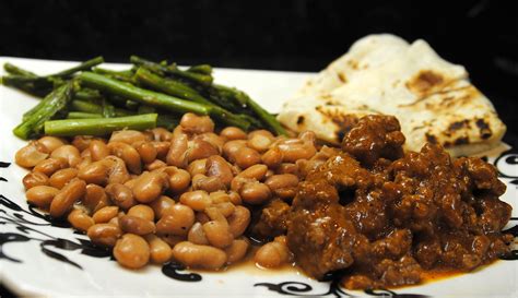 Hamburger Red Chile, Beans, Asparagus & Tortillas! – $10 buck dinners!