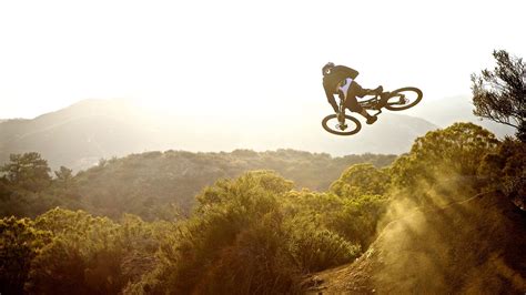 Mountain Bike Wallpaper HD (68+ images)