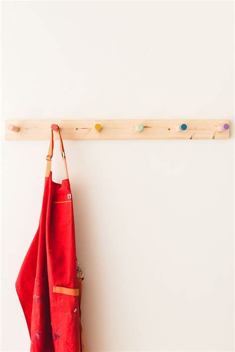 DIY Wood Coat Rack | Diy coat rack, Kids coat rack, Wood diy