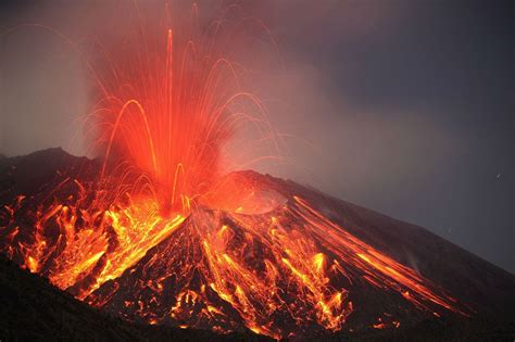 Pengertian Dan Jenis-Jenis Gunung Berapi Di Indonesia - JAGAD ID