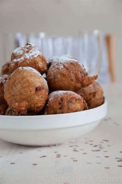 Oliebollen or oil balls.... ;) | Simone's Kitchen