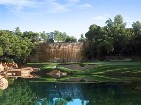 Wynn Las Vegas | Pressroom : Wynn Golf Club- 18th Green