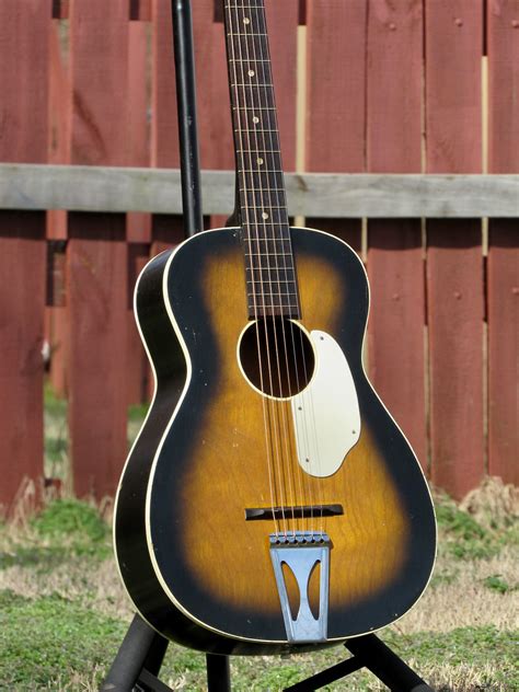 The Harmony-Built Fender Acoustic Guitars - The Amateur Luthier