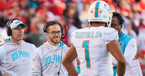 Dolphins’ Mike McDaniel defends Tua Tagovailoa, Dolphins offense: ‘Hard work and unbelievable ...