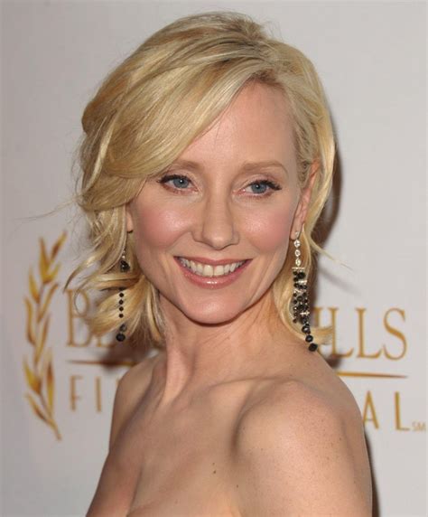 anne heche | Celebrities female, Celebrity hairstyles, Celebrities