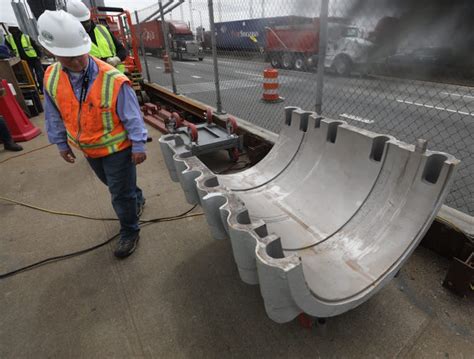 George Washington Bridge construction: How to re-hang a bridge in use