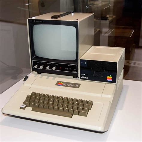 Apple II Explained: Everything You Need To Know - History-Computer