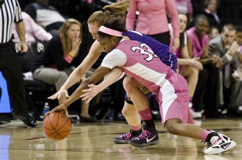 Women’s basketball falls short against JMU The Commonwealth Times