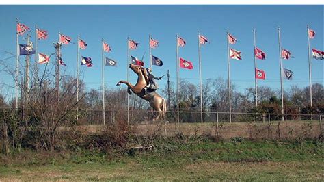 View of Nashville Nathan Bedford Forrest statue to remain unblocked | WREG.com