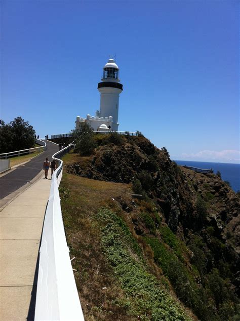 Byron Bay Lighthouse Byron Bay, Cn Tower, Lighthouse, Favorite Places ...