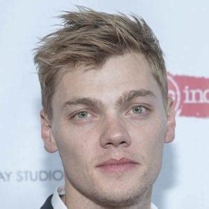 Levi Meaden - Age, Family, Bio | Famous Birthdays