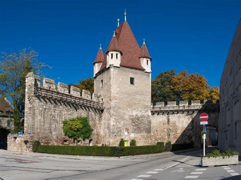 Wiener Neustadt - Things to See with the Old Town