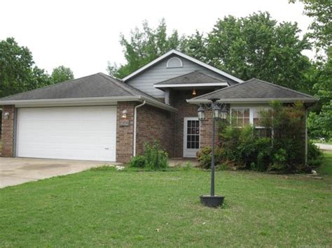 Stilwell, OK Real Estate - Stilwell Homes for Sale - realtor.com®