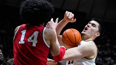 Edey, No. 3 Purdue hand Ohio State its 8th straight loss