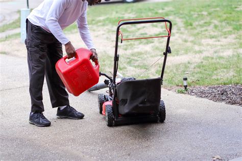 The 10 Steps of Lawn Mower Maintenance - Alabama Cooperative Extension ...