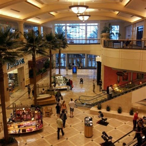 The Galleria - Shopping Mall in Ft Lauderdale