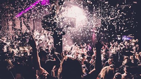 Bars, clubs, and parties: The Copenhagen nightlife guide | Visit Copenhagen