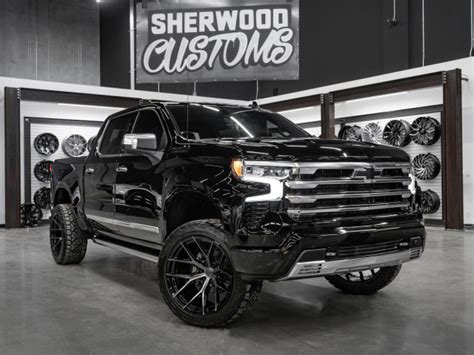 New 2023 Chevrolet Silverado 1500 High Country | 3.5in Rough Country ...