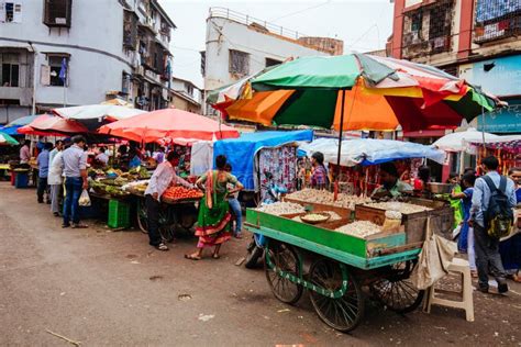 Colaba Causeway Market Stall Mumbai India Editorial Stock Image - Image ...