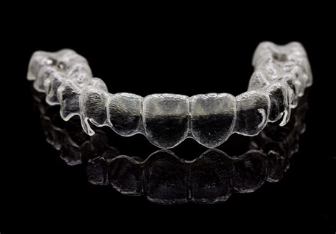 INVISALIGN Invisalign - the most popular transparent splint system.