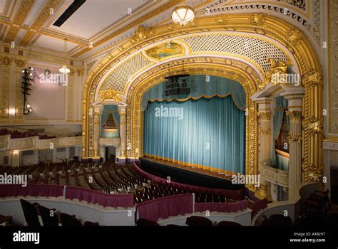 RESTORED INTERIOR OF THE HISTORIC STATE THEATRE ON HENNEPIN AVENUE IN ...