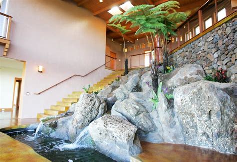 Waterfall House | Hunton Conrad & Associates