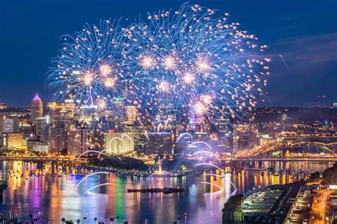 Where and When to See Fireworks in the Pittsburgh Area on July Fourth | Pittsburgh Magazine