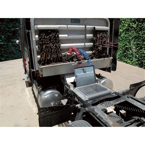 Northern Tool + Equipment Aluminum Heavy-Duty In-Frame Truck Box — Diamond Plate, Padlock Style ...