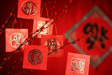 8 Lucky Lunar New Year Traditions to Celebrate with Kids | KiwiCo