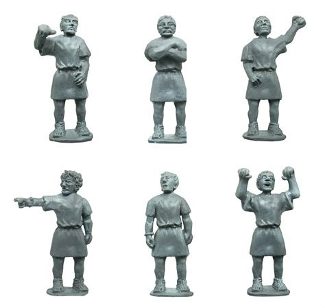 28mm Roman male civilians / spectators in tunics standing.