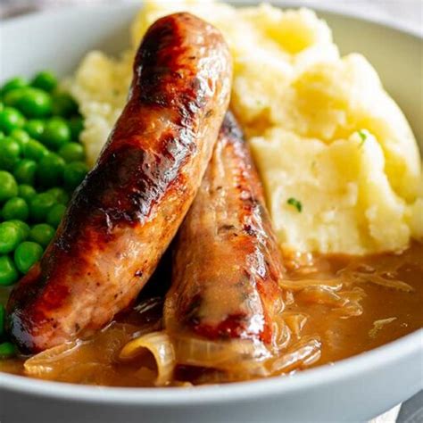 Classic British Bangers and Mash - Sprinkles and Sprouts