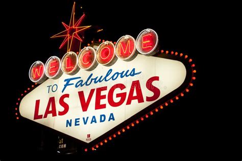 Las Vegas Sign Night stock image. Image of welcome, classic - 84885