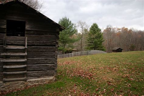 Pipestem State Park - Old Log Cabin 01 | State parks, Log cabin, Tree house